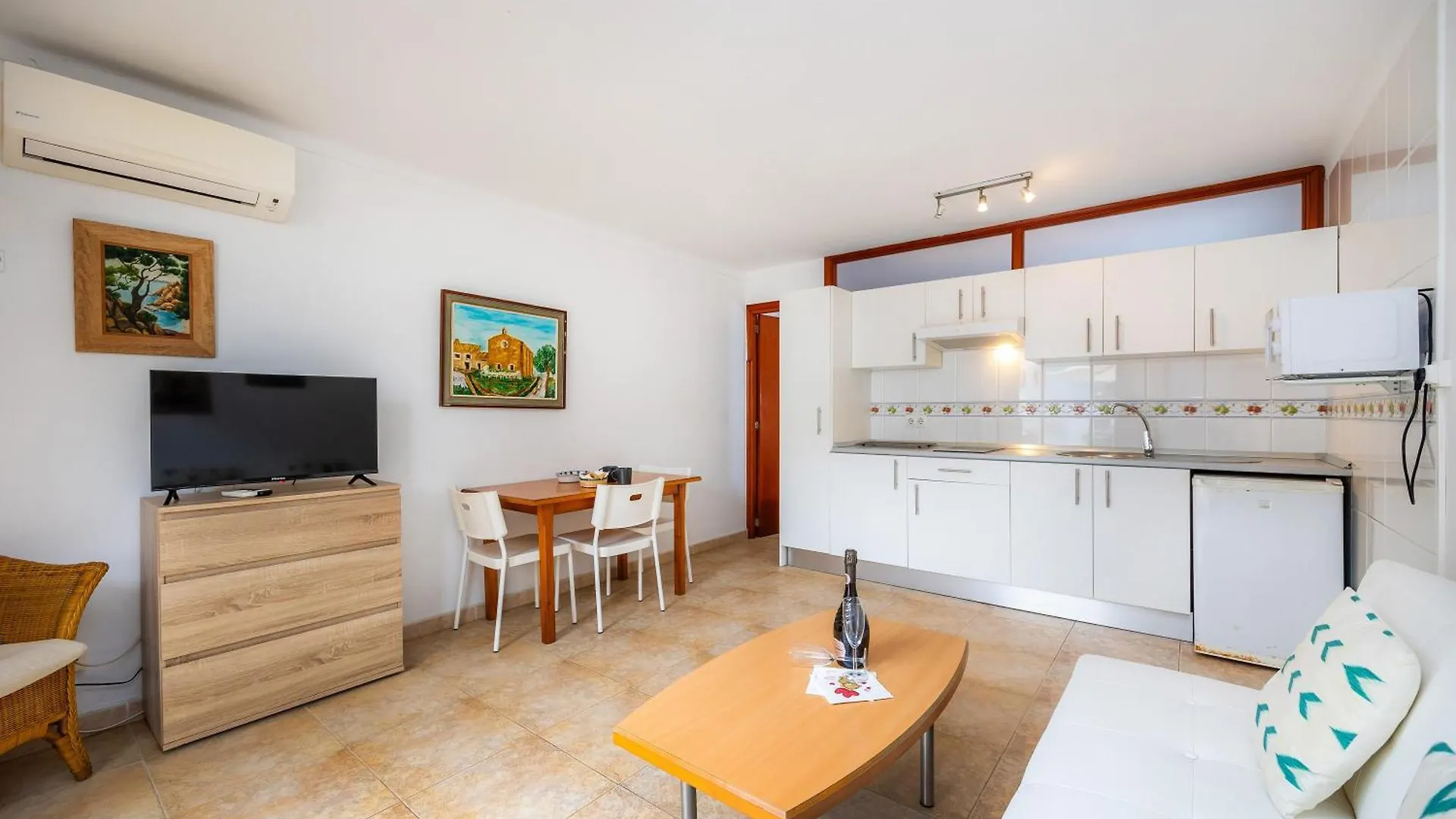 Apartamento Mhm 1 Cala Ratjada  0*, Cala Ratjada (Mallorca)